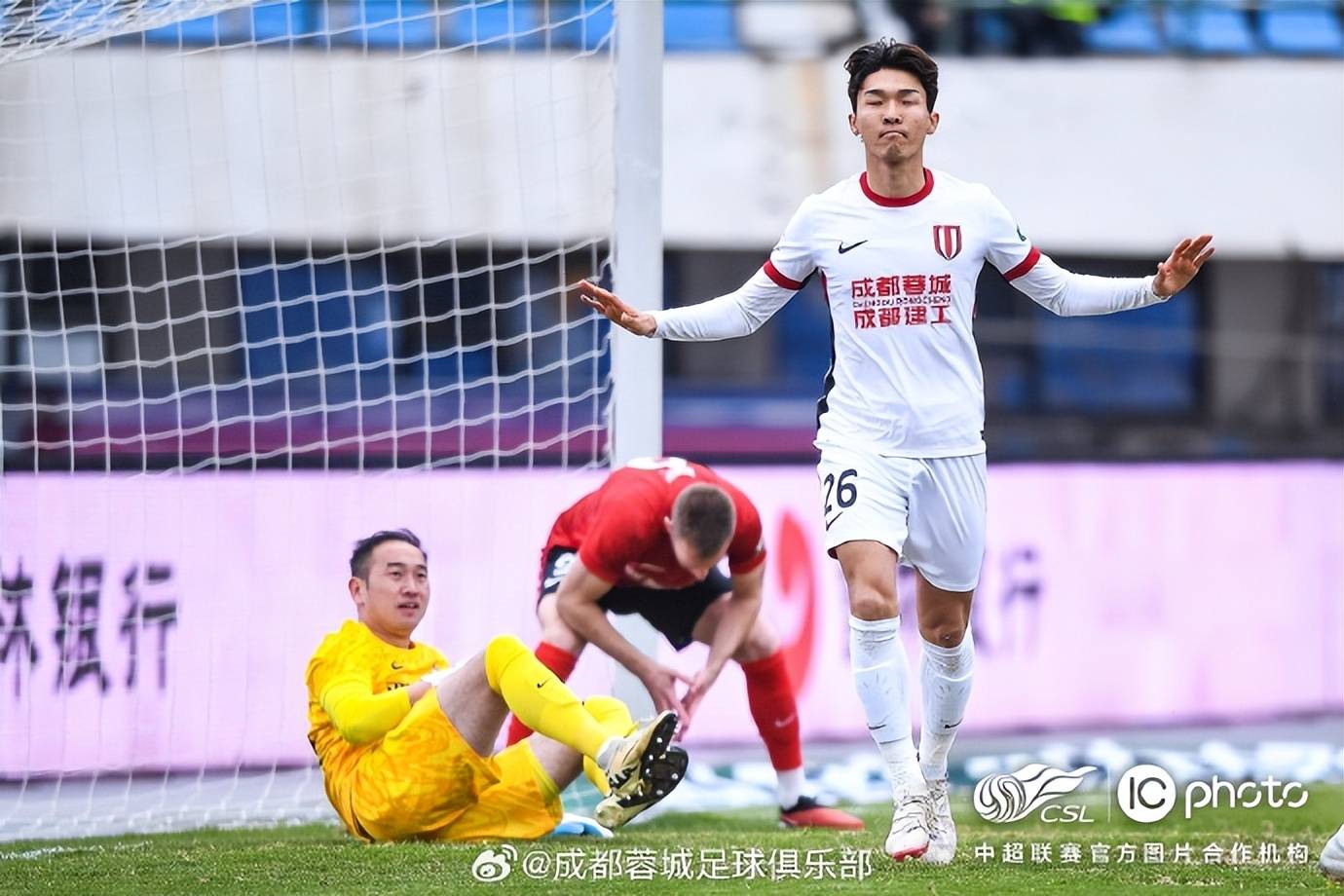 关于中超高歌：中超球队以力量和智慧，称霸赛场的信息