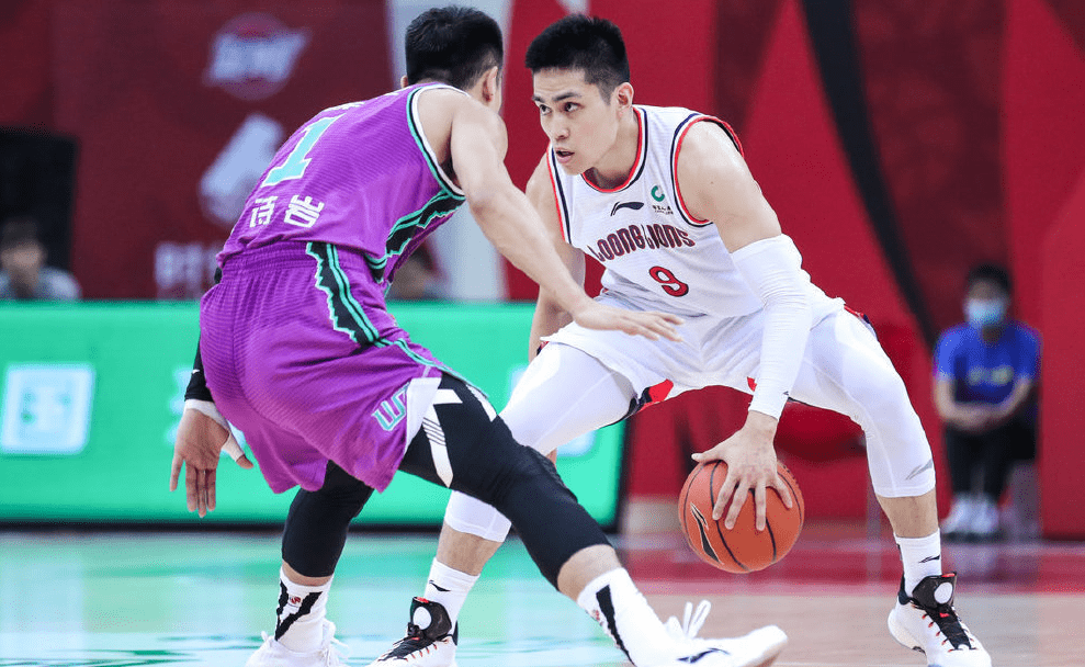 广州队轻取四川队,陶汉林关键制胜 广州队轻取四川队,陶汉林关键制胜