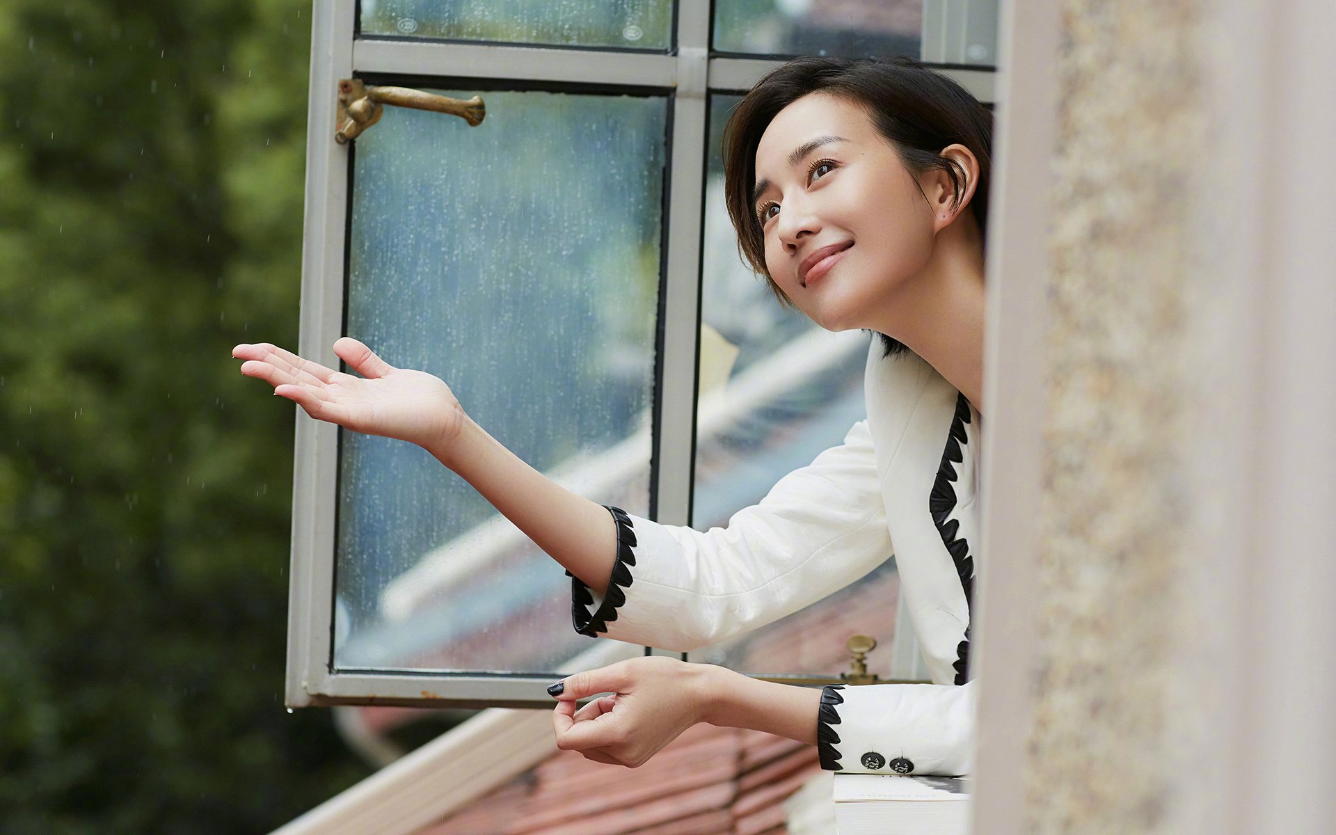 神魔一体，约基奇主宰全场，魔术闪电撕裂公牛