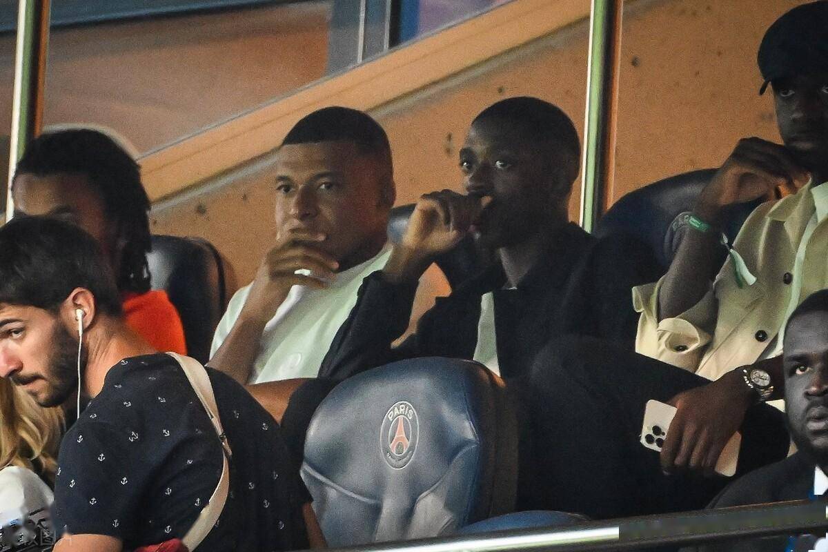 克罗地亚对阵莱比锡红牛,格纳布里个人能力完全展现 克罗地亚对阵莱比锡红牛,格纳布里个人能力完全展现