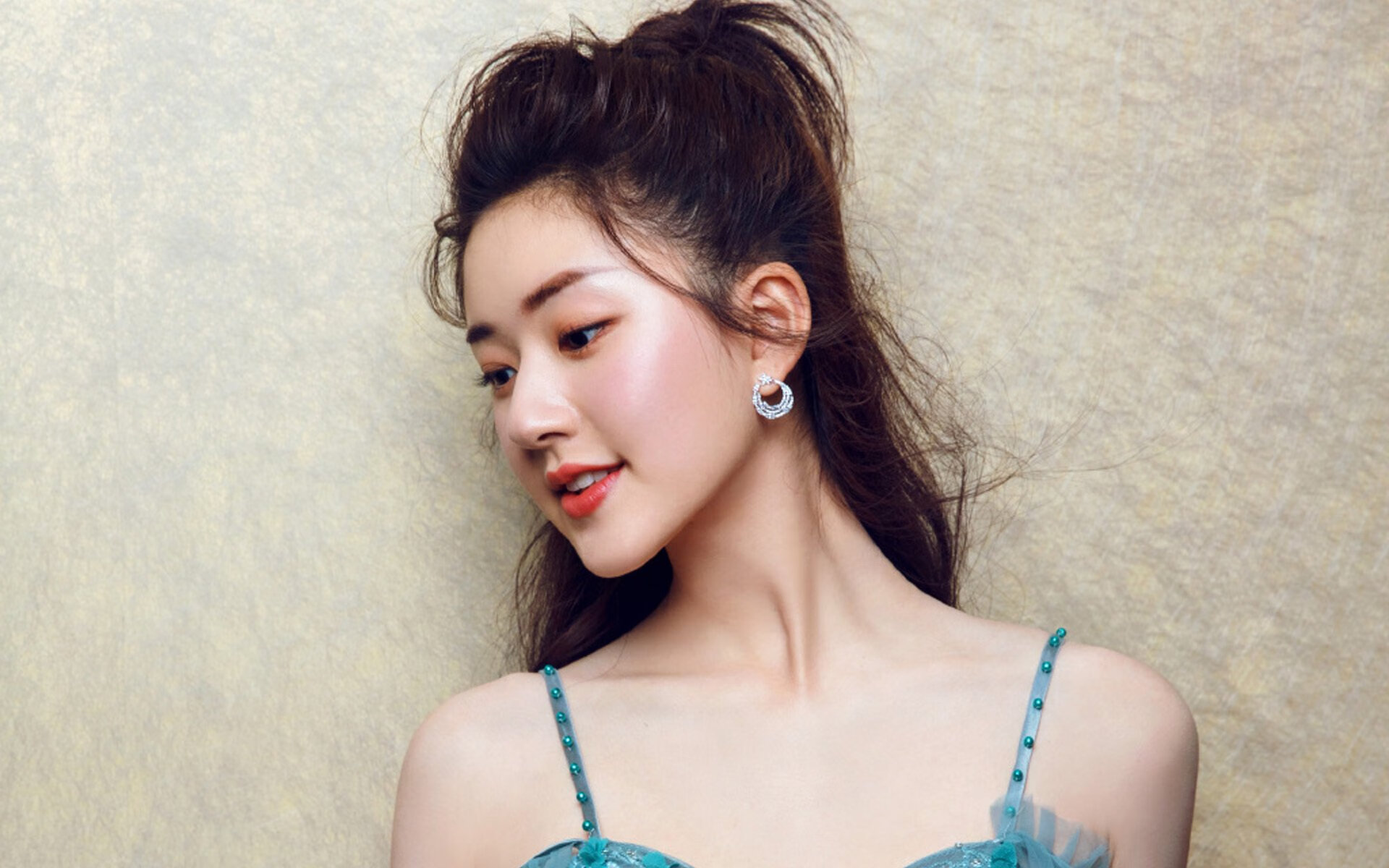 德容独造三球,突尼斯碾压伊朗!2026世界杯G组焦点战上演亚洲德比惨案